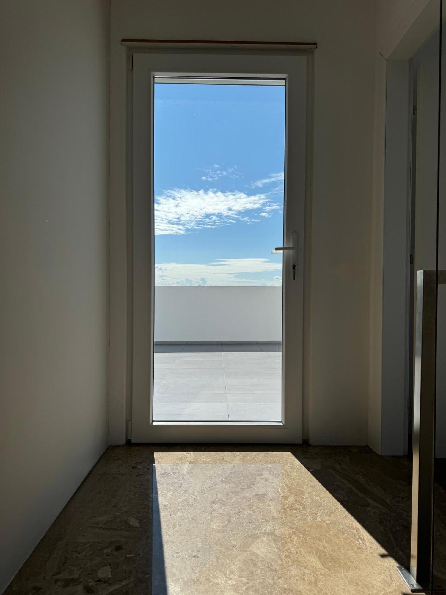 Villa Esmi Durres Kryemedhej Luaran gambar